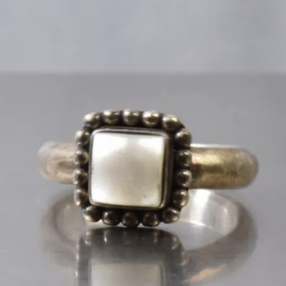 Silpada size 6 ring